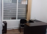 İcarəyə verilir 5 otaqlı 170 m2 ofis Yeni Yasamal