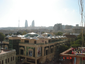 İcarəyə verilir 5 otaqlı 245 m2 köhnə tikili Sahil m.