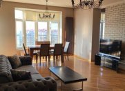 İcarəyə verilir 3 otaqlı 125 m2 yeni tikili 8 Noyabr m.