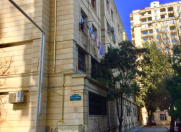 İcarəyə verilir 2 otaqlı 80 m2 köhnə tikili Nəriman Nərimanov m.