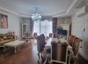 İcarəyə verilir 4 otaqlı 215 m2 yeni tikili Nizami m.