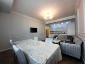 İcarəyə verilir 3 otaqlı 95 m2 yeni tikili Gənclik m.