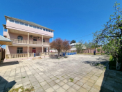 İcarəyə verilir 7 otaqlı 330 m2 bağ evi Novxanı