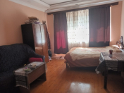 İcarəyə verilir 1 otaqlı 50 m2 köhnə tikili Rəsulzadə