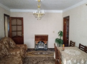 Satılır 2 otaqlı 60 m2 köhnə tikili Gənclik m.