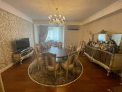 Satılır 3 otaqlı 146 m2 yeni tikili Nəriman Nərimanov m.