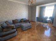 İcarəyə verilir 3 otaqlı 56 m2 köhnə tikili İçəri Şəhər m.