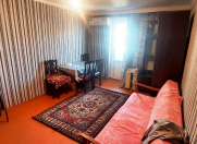 İcarəyə verilir 1 otaqlı 35 m2 köhnə tikili Elmlər Akademiyası m.