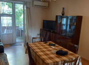 İcarəyə verilir 2 otaqlı 83 m2 köhnə tikili 28 May m.