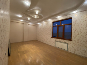 İcarəyə verilir 3 otaqlı 135 m2 yeni tikili Memar Əcəmi m.