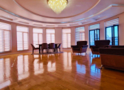 Satılır 5 otaqlı 226 m2 yeni tikili Gənclik m.