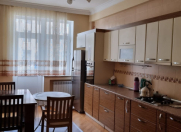 İcarəyə verilir 2 otaqlı 65 m2 yeni tikili Şah İsmayıl Xətai m.