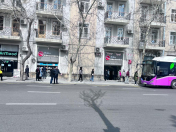 İcarəyə verilir 2 otaqlı 230 m2 obyekt 28 Mall