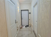 Satılır 2 otaqlı 62 m2 yeni tikili Memar Əcəmi m.