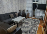 Satılır 2 otaqlı 50 m2 köhnə tikili Memar Əcəmi m.