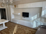 İcarəyə verilir 2 otaqlı 80 m2 yeni tikili Xətai r.