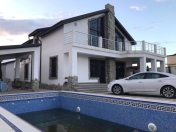 İcarəyə verilir 4 otaqlı 220 m2 bağ evi Şüvəlan