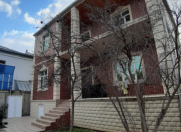 Satılır 6 otaqlı 200 m2 həyət evi Neftçilər m.