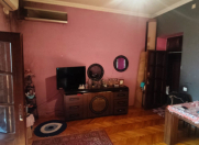 Satılır 2 otaqlı 90 m2 köhnə tikili Nəriman Nərimanov m.