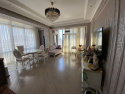 İcarəyə verilir 3 otaqlı 100 m2 yeni tikili 28 May m.