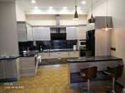 İcarəyə verilir 2 otaqlı 100 m2 yeni tikili Axundov bağı