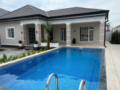 Satılır 4 otaqlı 140 m2 bağ evi Novxanı