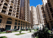 Satılır 4 otaqlı 205 m2 yeni tikili Səbail r.