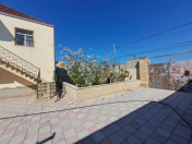 Satılır 5 otaqlı 180 m2 bağ evi Ramana