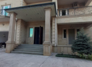 Satılır 6 otaqlı 600 m2 həyət evi Buzovna
