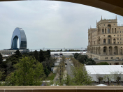 Satılır 3 otaqlı 110 m2 köhnə tikili 28 May m.