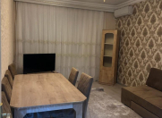 İcarəyə verilir 2 otaqlı 76 m2 köhnə tikili Gənclik m.