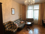 İcarəyə verilir 2 otaqlı 50 m2 köhnə tikili Şah İsmayıl Xətai m.