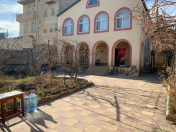Satılır 5 otaqlı 200 m2 həyət evi Badamdar