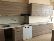 İcarəyə verilir 2 otaqlı 90 m2 yeni tikili 28 May m.