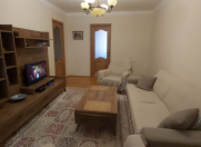 Satılır 2 otaqlı 47 m2 köhnə tikili Gənclik m.