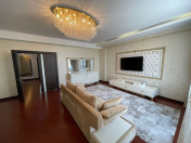 Satılır 2 otaqlı 106 m2 yeni tikili Gənclik m.