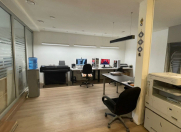 İcarəyə verilir 2 otaqlı 60 m2 ofis Şah İsmayıl Xətai m.