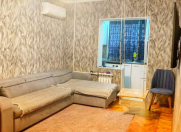 Satılır 2 otaqlı 50 m2 köhnə tikili Zərifə Əliyeva adına park