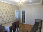 Satılır 2 otaqlı 60 m2 köhnə tikili İçəri Şəhər m.