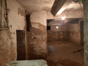 Satılır 1 otaqlı 230 m2 obyekt Nəsimi r.