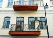 Satılır 4 otaqlı 185 m2 köhnə tikili İçəri Şəhər m.