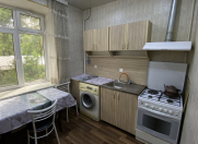 İcarəyə verilir 2 otaqlı 70 m2 köhnə tikili Bakıxanov