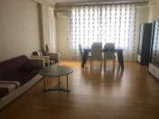 İcarəyə verilir 3 otaqlı 137 m2 yeni tikili Xətai r.