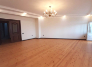 İcarəyə verilir 4 otaqlı 210 m2 yeni tikili 8 mkr