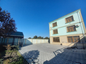 Satılır 1 otaqlı 1000 m2 obyekt Xalqlar Dostluğu m.