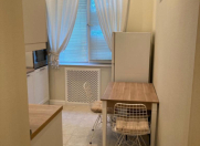 İcarəyə verilir 2 otaqlı 60 m2 köhnə tikili İçəri Şəhər m.