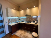 İcarəyə verilir 2 otaqlı 90 m2 yeni tikili Ağ şəhər