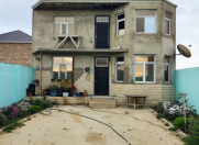 Satılır 5 otaqlı 220 m2 həyət evi Ramana