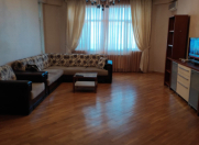 İcarəyə verilir 3 otaqlı 150 m2 yeni tikili Şah İsmayıl Xətai m.