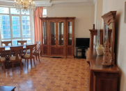 İcarəyə verilir 3 otaqlı 130 m2 yeni tikili Nəsimi r.